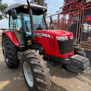 TRATOR MF4410,  MARCA MASSEY FERGUSON