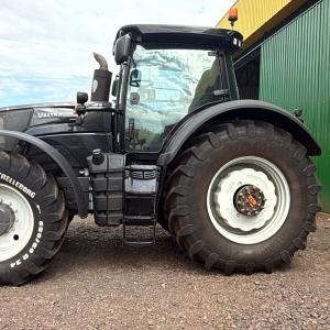 Trator Valtra S 293