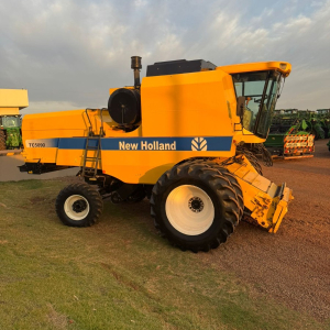 Colheitadeira TC 5090