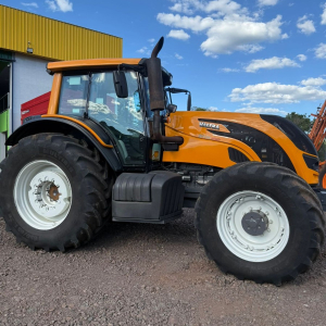Trator Valtra BH 194 HiTech