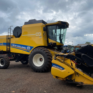 Colheitadeira New Holland Tx5.90