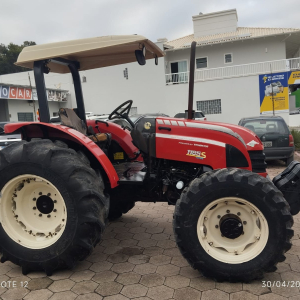 Trator Yanmar 1185