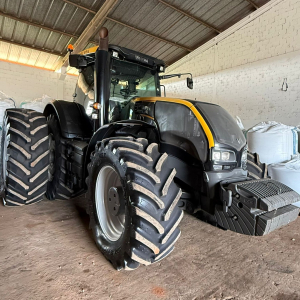 Trator Valtra s293